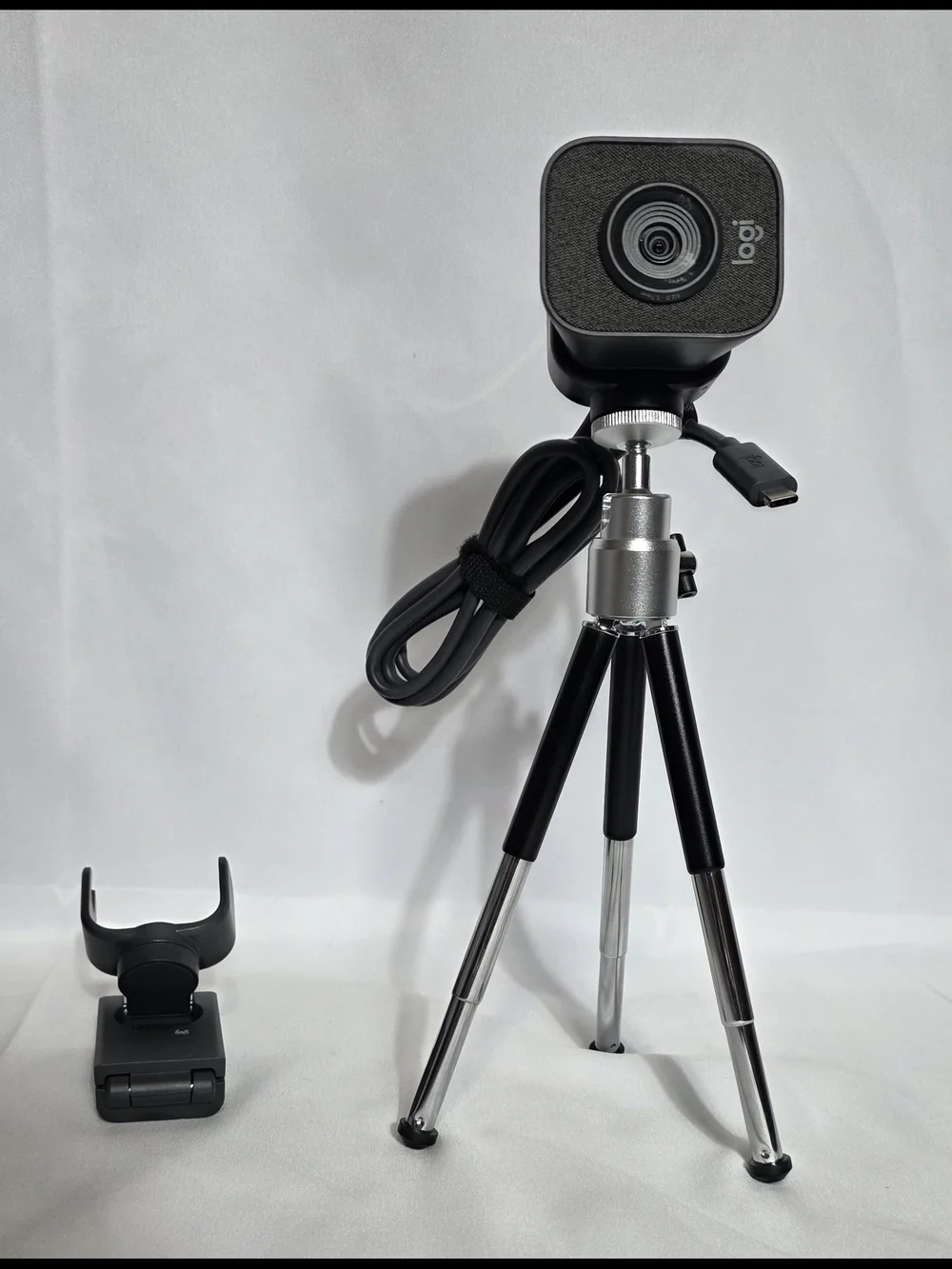 Logitech 2022 StreamCam 1080P HD 60fps Streaming Webcam with Small Tripod